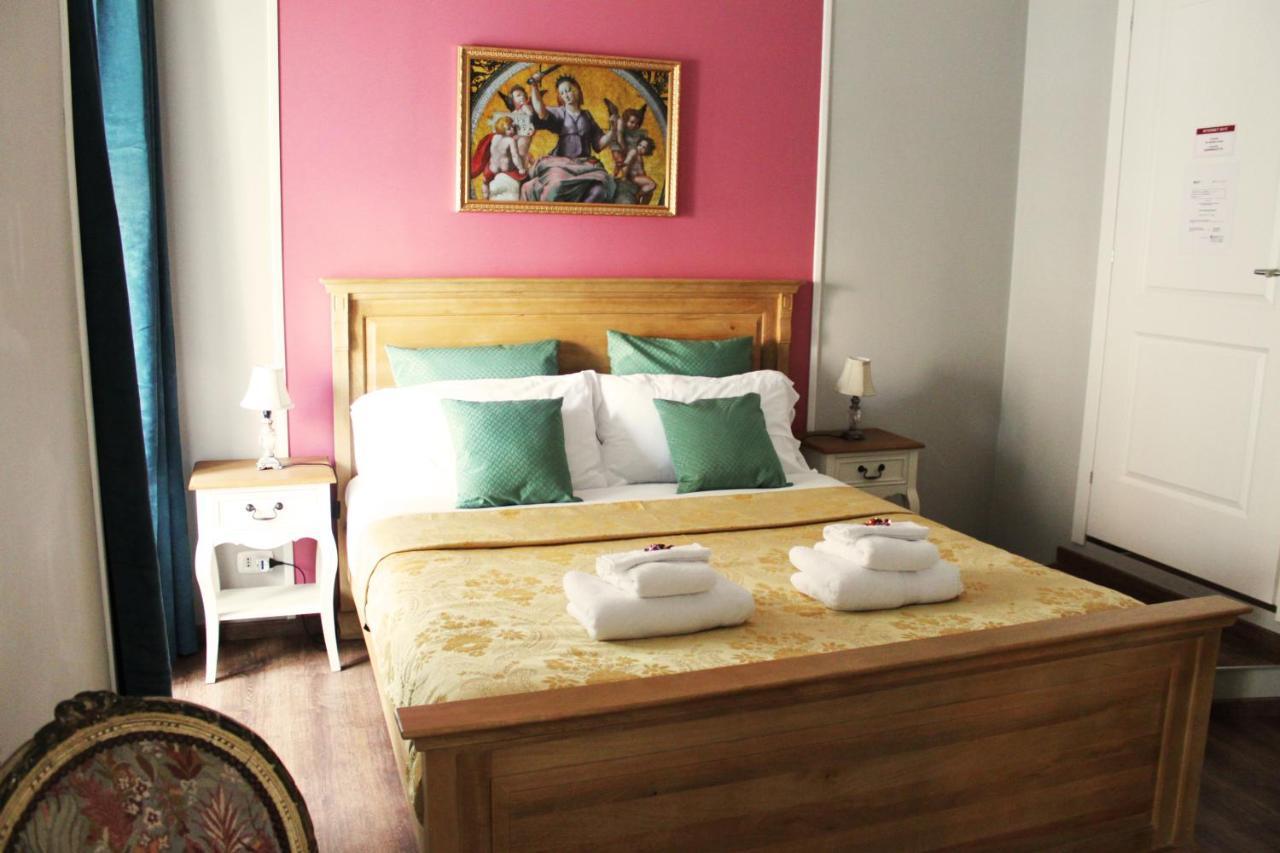 Raphael Rooms Рим Экстерьер фото