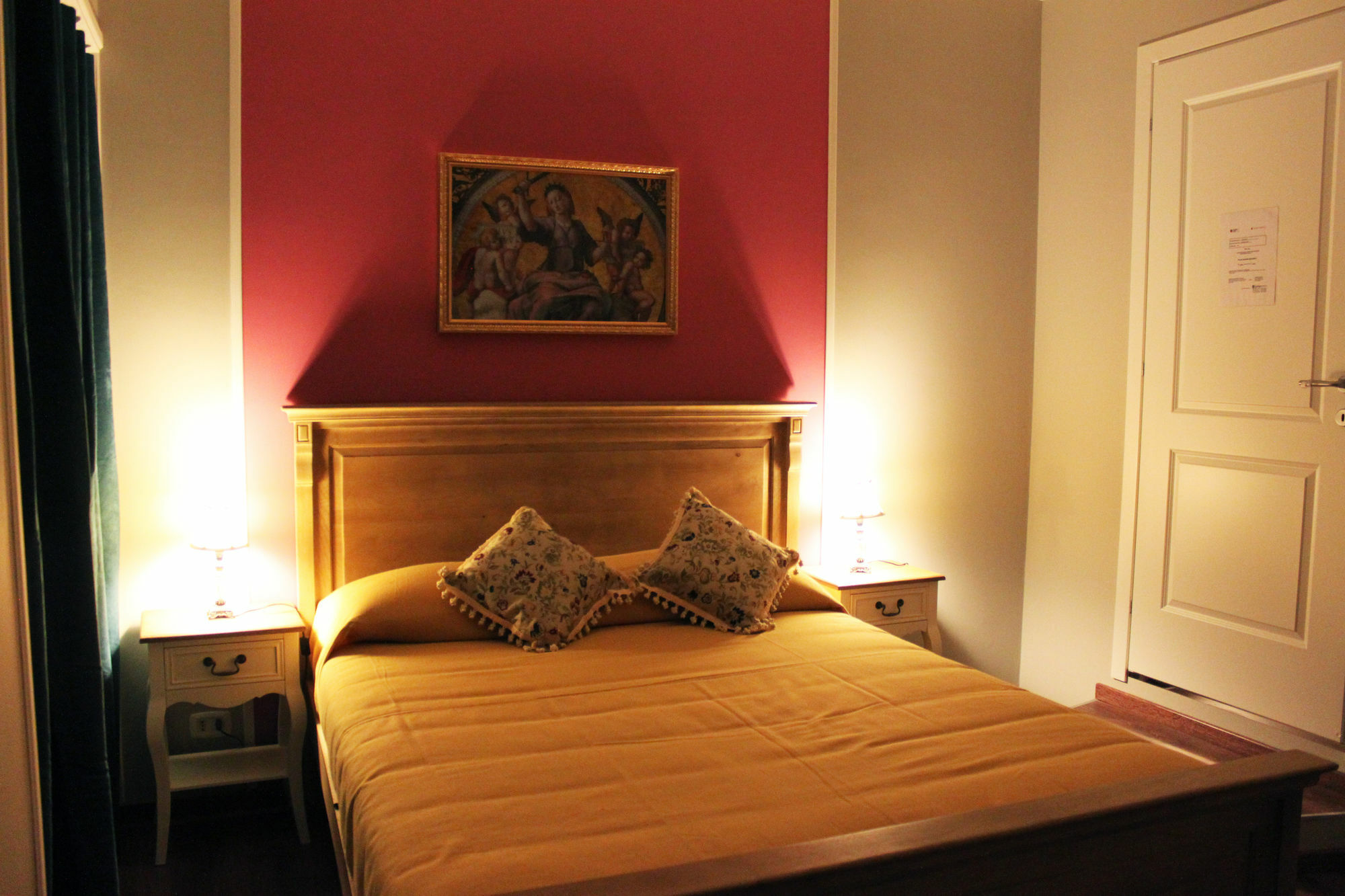 Raphael Rooms Рим Экстерьер фото