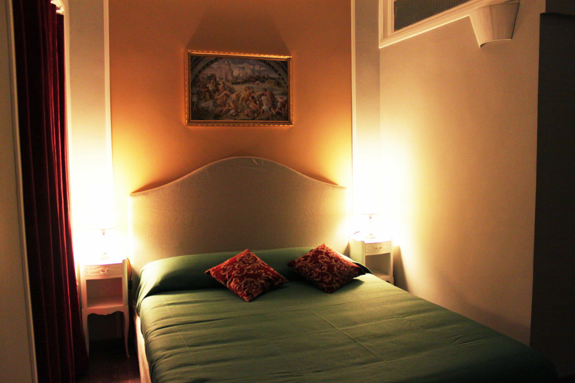 Raphael Rooms Рим Экстерьер фото